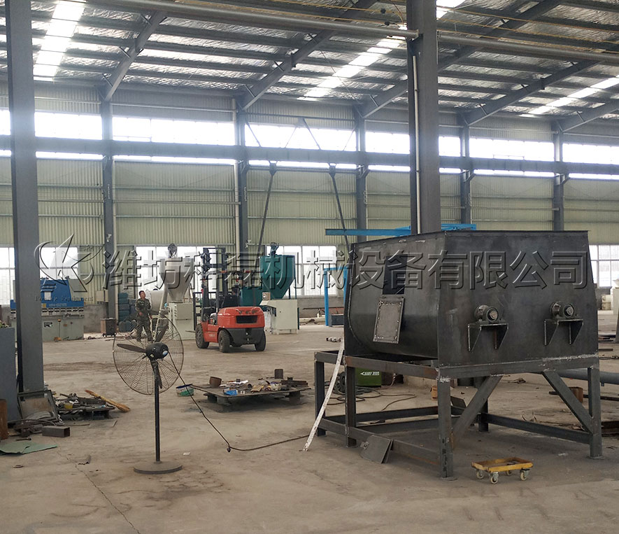 攪拌機生產(chǎn)車間一角 第1張