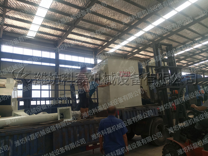 科磊攪拌、輸送整套設(shè)備發(fā)貨實(shí)拍 螺旋輸送 絞龍 料倉 攪拌站 第3張 科磊攪拌、輸送整套設(shè)備發(fā)貨實(shí)拍 螺旋輸送 絞龍 料倉 攪拌站 第3張